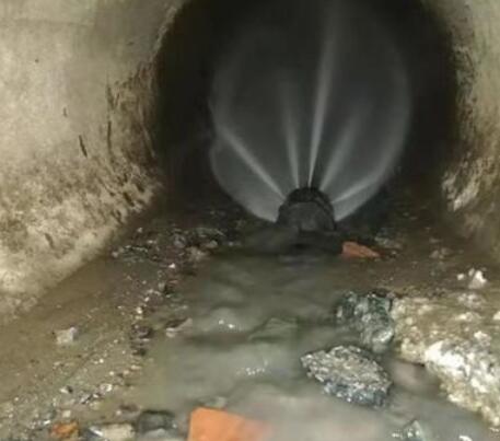 东成镇市政管道清淤