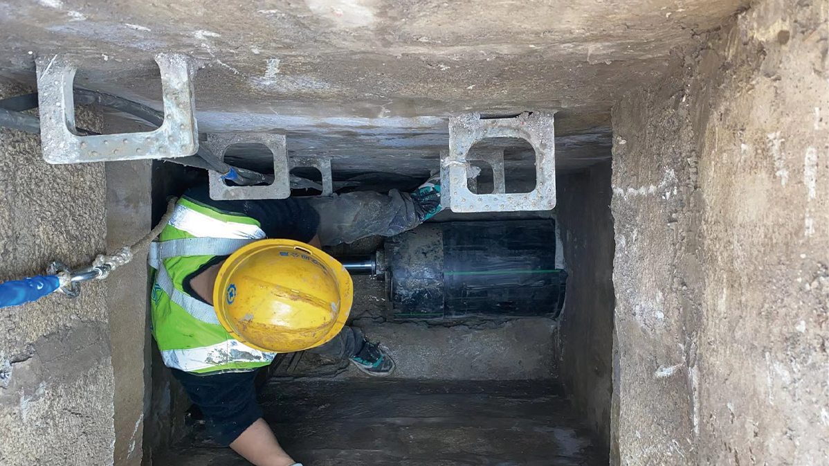 东成镇HDPE短管内衬法